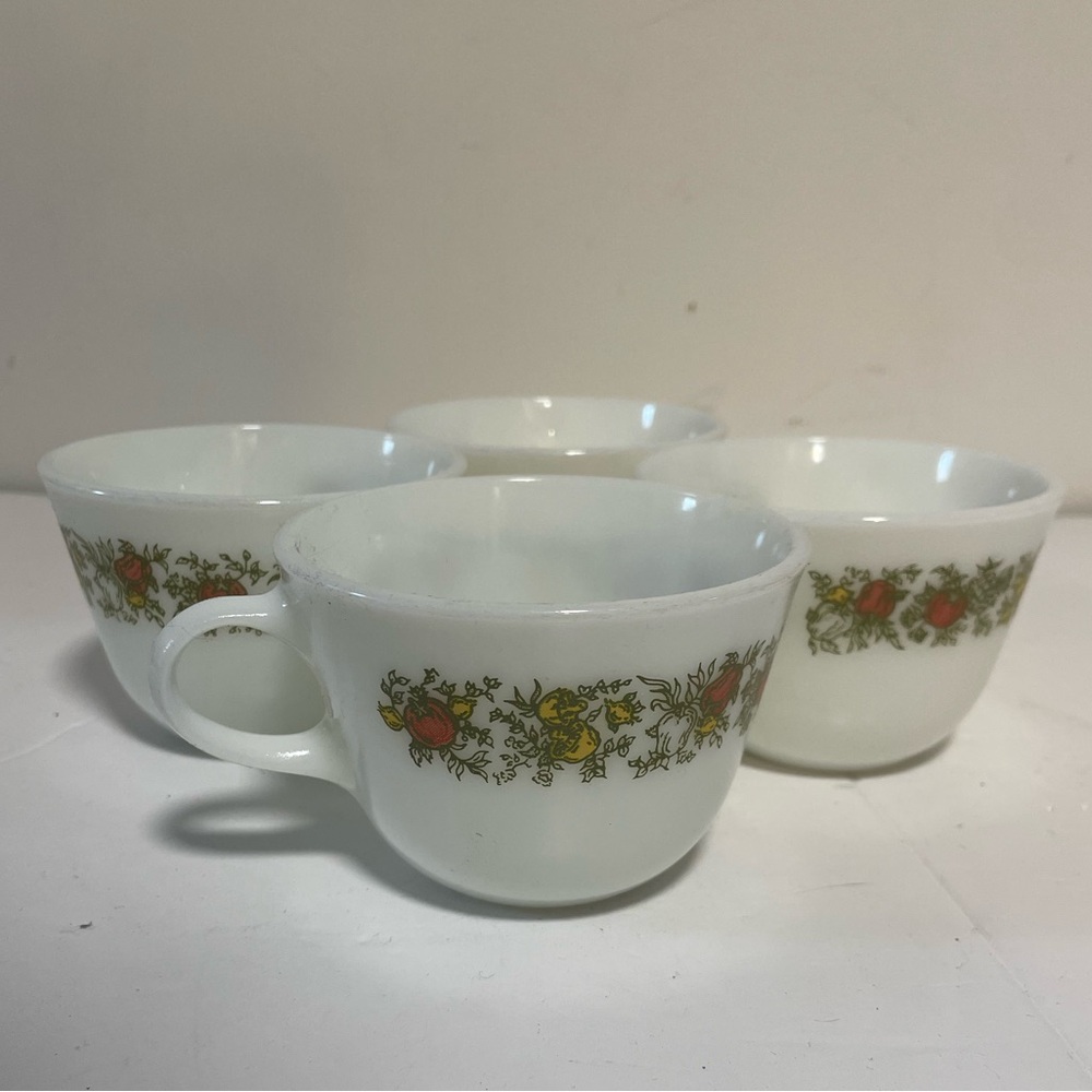 Set of 4 Vintage Pyrex Corning Spice of Life Cups – 1970s Milk Glass